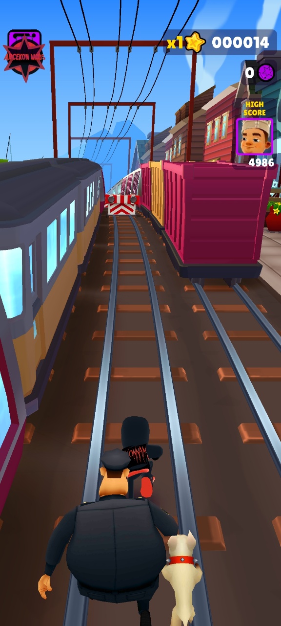 �����ܿ�ʱ���´��ز˵��汾Subway Surf