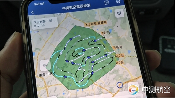 �в⺽�պ��߹滮���棬�ֻ���Ļ��ʾ��ͼ�϶���β������Զ����ɵ����κ��ߣ���ע���и߶Ⱥ��ص��ʲ����������в⺽��ˮӡ