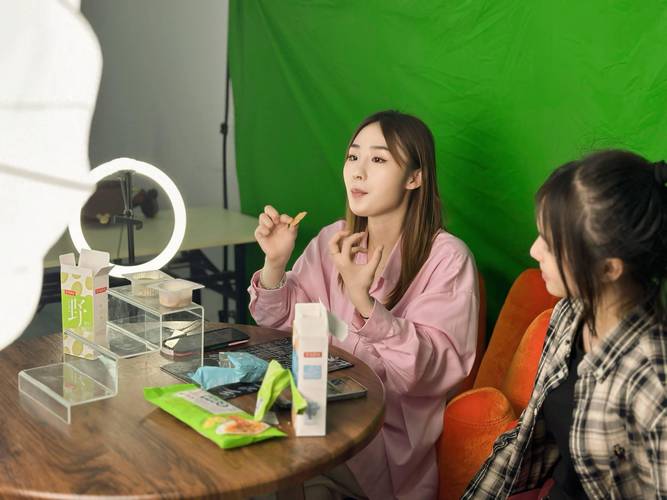 Badam Live-���˻���ֱ�� �����������󻥶�����