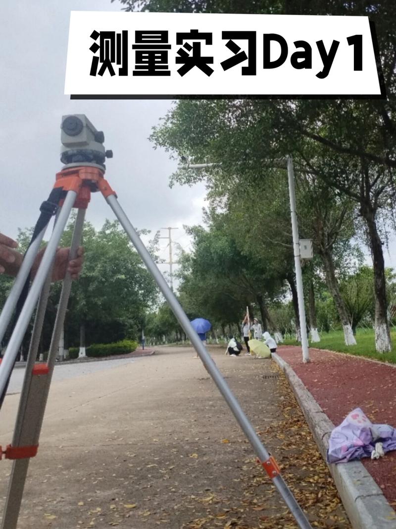 ��������-�������������㹤�� ���߲�������¼����У�������ʾ