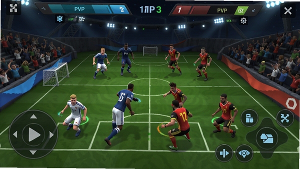 ���11��PVP��ս���棬չʾ3D����������ʵʱ������ť