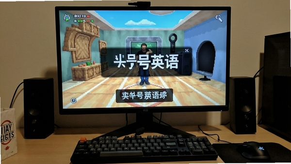 ͷ��Ӣ����ģ���������еĻ��棬������Ļ������������������ʾ