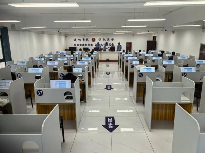 学车理论汽车理论模拟考试系统-驾考刷题利器截图1