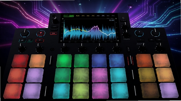 �׵�DJ������������Ч���������壬��ɫ��������У�������ʾ��Ч���磬����Ϊ�޺��Ч���Ƽ���ǿ