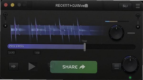 �׵�DJ����������¼���������棬��ʾ¼���������ͷ�����ť