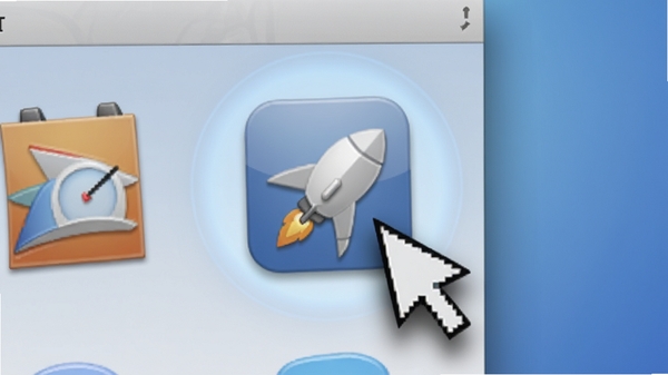 RocketDock����ʹ�ý�����д�������ͣ��ĳ��ͼ���ϣ�ͼ��Ŵ󲢴�����ӰЧ������Χ�е����Ĺ��Σ�����Ϊ��͵Ľ�����ɫ��ͻ��ͼ�������кͶ����������С�
