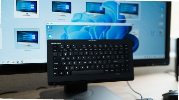 Desktops��ݼ����ý��棬������д����Ļ������ʾ�����������ͼ���л���������