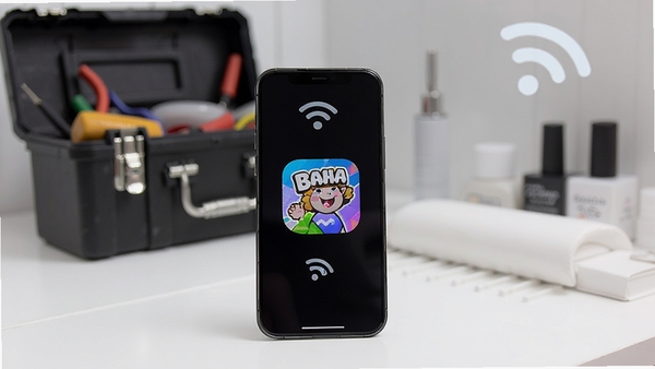 �Ű������׵����л�����飬�ֻ�����Wi-Fi����ʾ��Ϸͼ�꣬�����й�����������ź�ͼ��