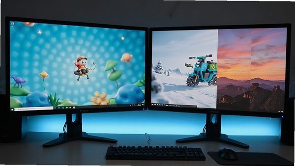 DisplayFusion����Ļ��ֽ���ã�չʾ��ͬ��ֽ�Ϳ�����ֽƴ��Ч��
