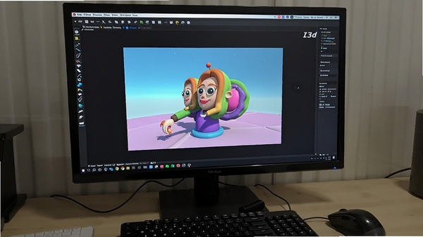 һ��I3d photo�����ڵ��������е�ʵ��ͼ����Ļ����ʾһ��ɫ�����޵�3D��Ƭ���Ա������ͼ��̣�Ӫ���ʵ��ʹ�õķ�Χ