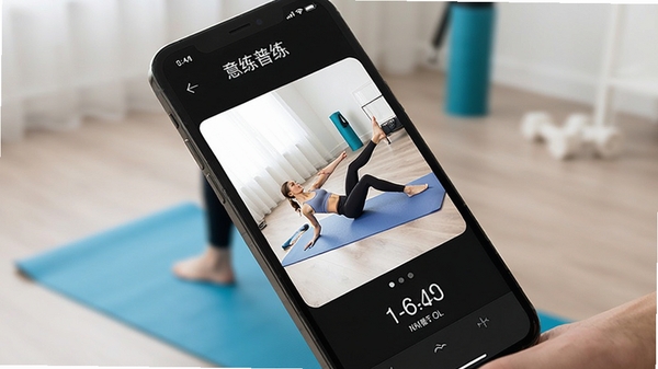 ����������app�������棬�ֻ���Ļ��ʾ����ʾ���뵹��ʱ���û������٤���ϸ�����ϰ�����涯��ʮ�㣬ͻ����������������������ѵ������