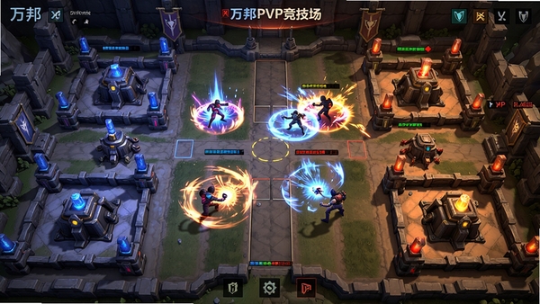 ���PVP��������ս���棬��������ֱ�Ϊ˫�����أ��м��ǽ�ս���򣬼�����Ч����